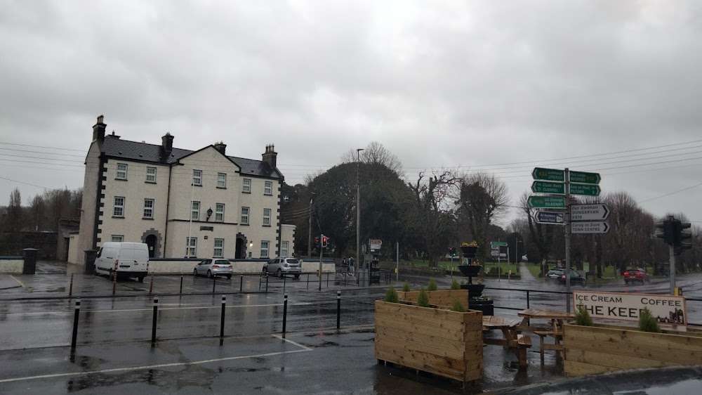 Carrick-on-Suir Garda Station